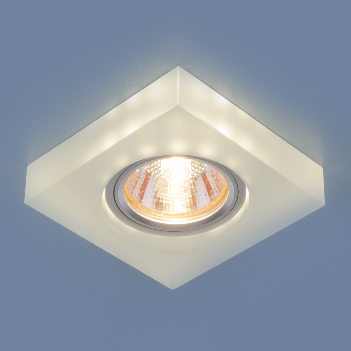 6063 MR16 WH.(a032780).Elektrostandard. Встраиваемый светильник с подсветкой 4200K. Белый,1*Gu5.3, 3