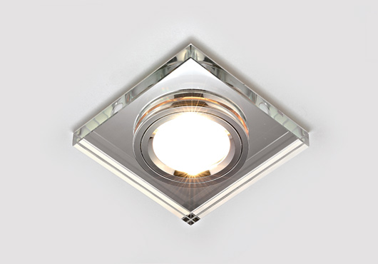 8170 CL.Ambrella.Встраиваемый светильник MR16. Хром, зеркальный, квадрат. 1*Gu5.3, 50W, 12/220V